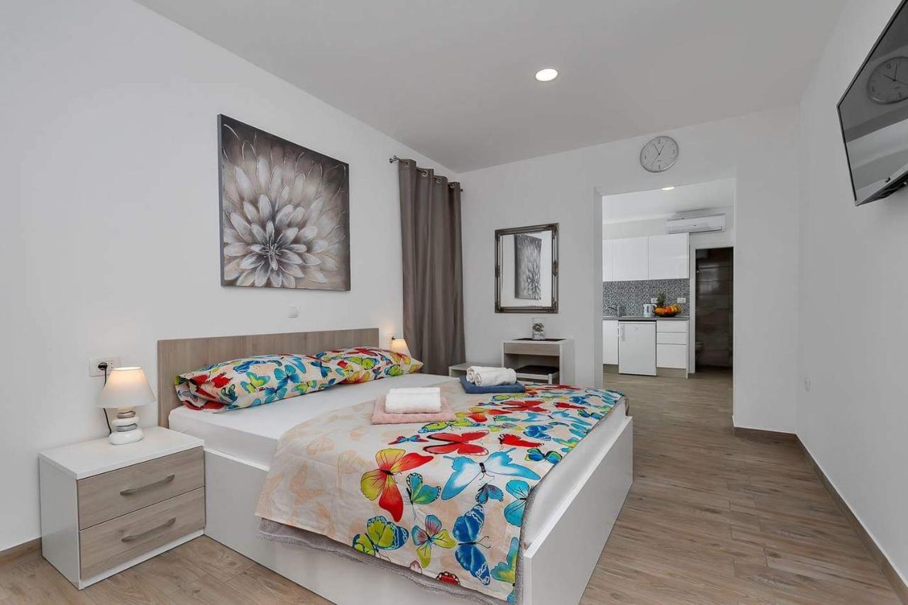 Apartman-Studio Meri ماكارسكا المظهر الخارجي الصورة